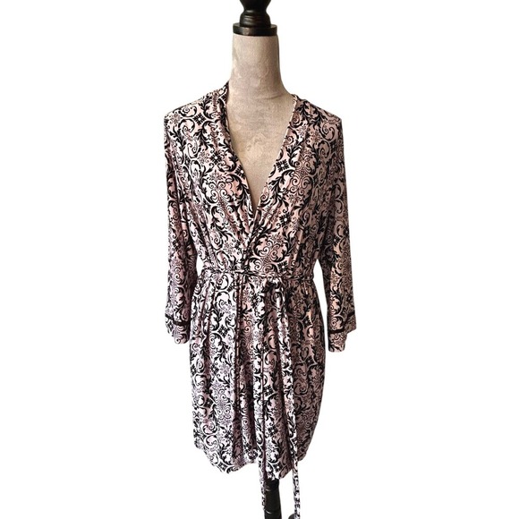 Pink‎ Black Floral Print Robe Lightweight Lounge Sleepwear Cover Up - Picture 1 of 11